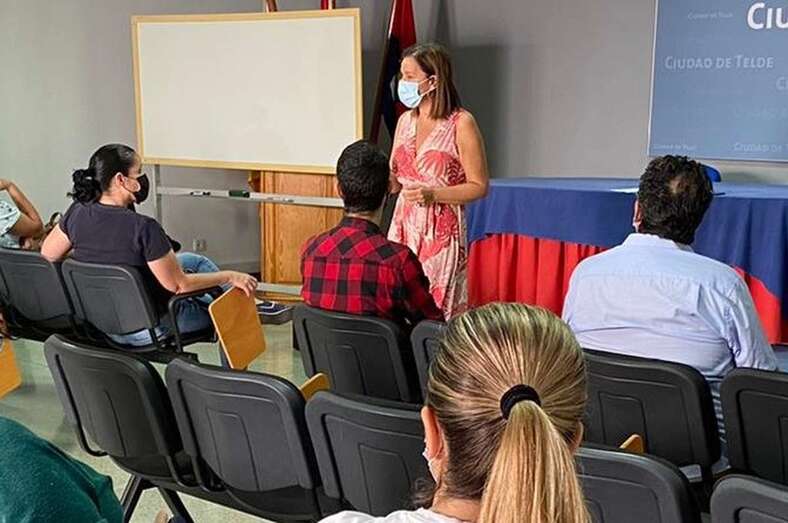 La concejala de Desarrollo Local, Lidia Mejías, puso en valor el trabajo que se está llevando a cabo desde su departamento para el impulso de estos programas que â€œfacilitan la inserción laboralâ€/TA.