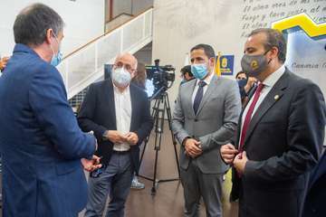 El Cabildo anuncia una inversión de 15 millones de euros para el Puerto de Taliarte/TA.