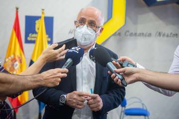 El Cabildo anuncia una inversión de 15 millones de euros para el Puerto de Taliarte/TA.