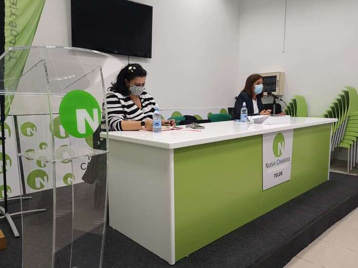 Momento de la reunión de este jueves/TA.