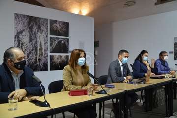 Presentación y resumen del presupuesto municipal para el ejercicio 2021/TA.