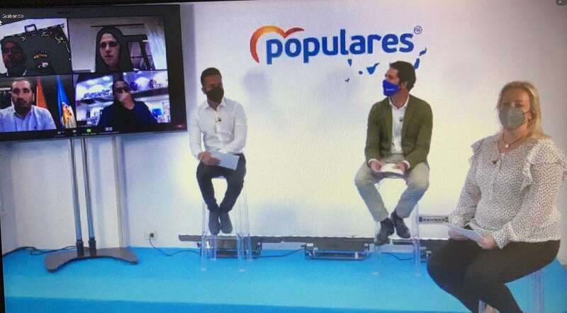 Sonsoles Martín presentado la mesa sectorial de Economía/TA.