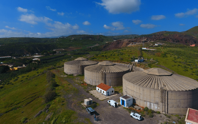 Depósitos de agua que surten a la población de Jinámar/TA.