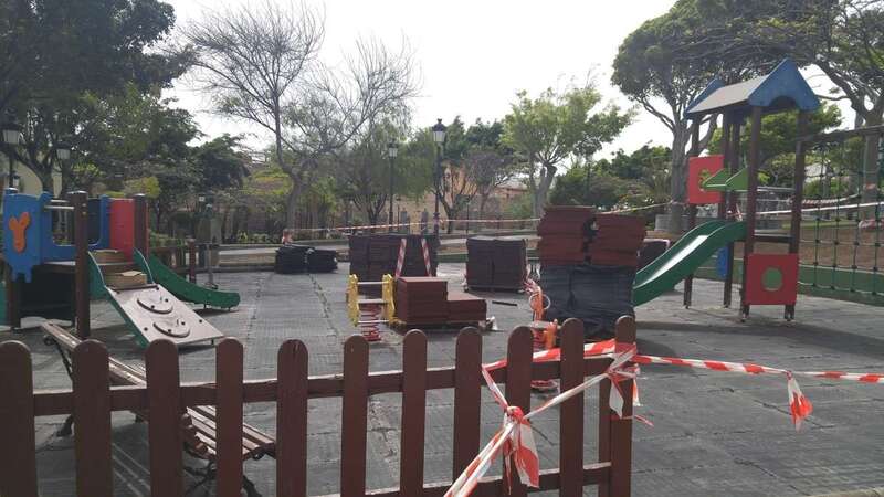 Parque infantil de Arnao, en una imagen de archivo/TA.