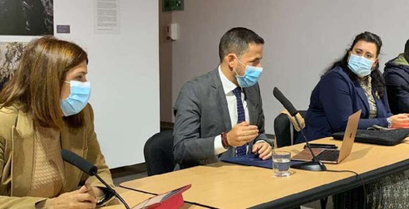 Héctor Suarez, alcalde de Telde, en un acto informativo del Gobierno local/TA.