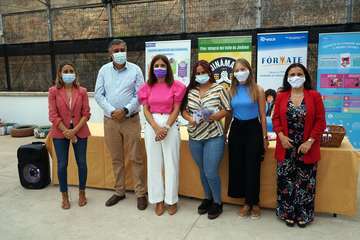 17 mujeres concluyen su formación en competencias digitales a través del Plan Integral del Valle de Jinámar/TA y Acfi Press.