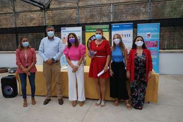 17 mujeres concluyen su formación en competencias digitales a través del Plan Integral del Valle de Jinámar/TA y Acfi Press.