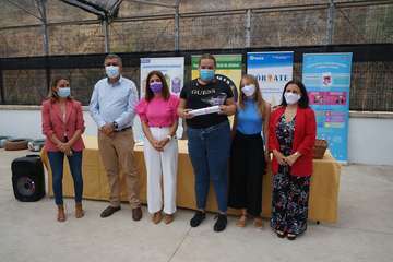 17 mujeres concluyen su formación en competencias digitales a través del Plan Integral del Valle de Jinámar/TA y Acfi Press.