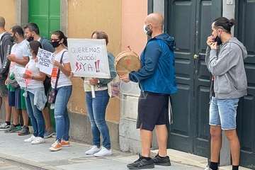 Trabajadores del Paco Artiles se concentran en San Juan y el Pacto de Telde se plantea volver a licitar su gestión/Francisco Javier Santana.