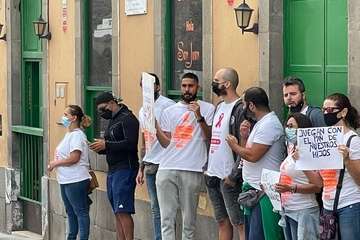 Trabajadores del Paco Artiles se concentran en San Juan y el Pacto de Telde se plantea volver a licitar su gestión/Francisco Javier Santana.