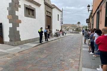 Trabajadores del Paco Artiles se concentran en San Juan y el Pacto de Telde se plantea volver a licitar su gestión/Francisco Javier Santana.