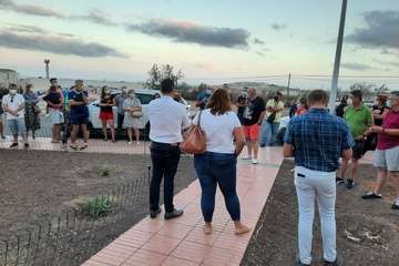 Telde presiona a Santana Cazorla para que liquide las cédulas de habitabilidad de las viviendas de Marpequeña/Luis Socorro.