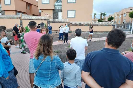 Telde presiona a Santana Cazorla para que liquide las cédulas de habitabilidad de las viviendas de Marpequeña/Luis Socorro.