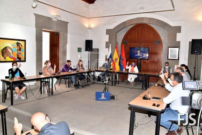 Imagen de archivo de un Pleno municipal / TA