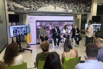 Foro de Nueva Canarias sobre el valor de su proyecto político/TA.