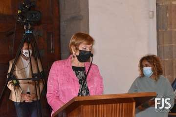 La exconcejala Gregoria González alza su voz en el Pleno de Telde contra el feminicidio/Francisco Javier Santana.