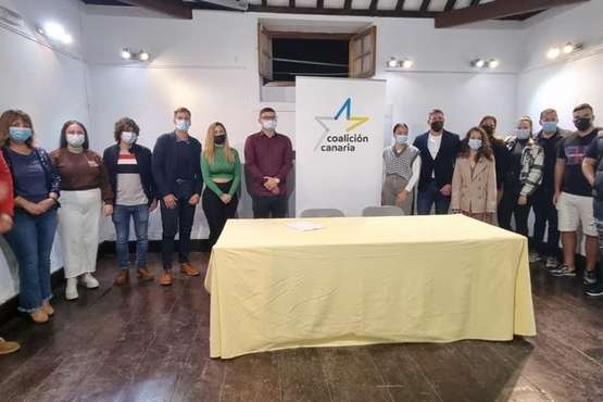 Asamblea de los Jóvenes Nacionalistas de CC de Telde, celebrada este martes en la sede del Círculo Cultural/TA.