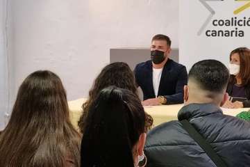 Asamblea de los Jóvenes Nacionalistas de CC de Telde, celebrada este martes en la sede del Círculo Cultural/TA.