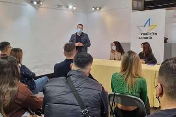 Asamblea de los Jóvenes Nacionalistas de CC de Telde, celebrada este martes en la sede del Círculo Cultural/TA.