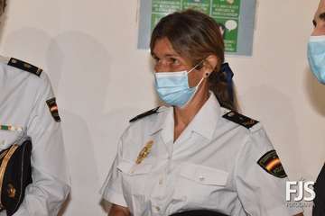 La policía Cristina Quevedo y la periodista Rebeca Paniagua, 