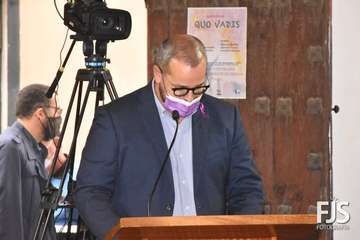 La policía Cristina Quevedo y la periodista Rebeca Paniagua, 