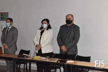 La policía Cristina Quevedo y la periodista Rebeca Paniagua, 