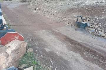 Cadena que impide el paso a la finca/TA.