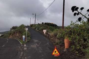 La carretera Montaña del Palmital luce renovados puntos de luz/TA.