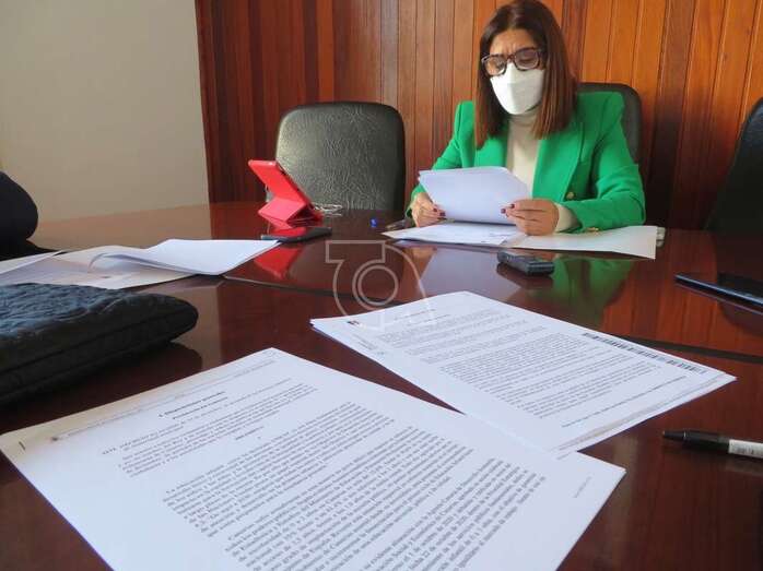 Carmen Hernández, alcaldesa de Telde, hoy en la comparecencia ante los medios/TA.