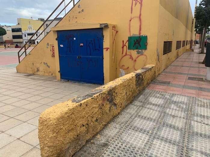 Imagen de los exteriores de la cancha deportiva / TA