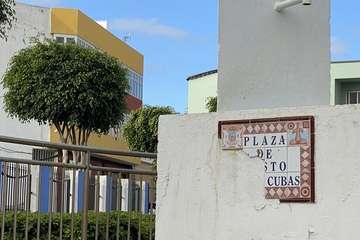Ciuca pide mejoras para la plaza de Cánovas del Castillo/TA.