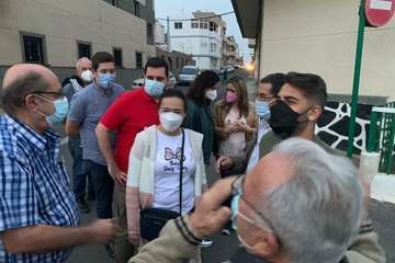 Visita del PP al barrio de El Goro/TA.