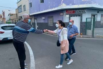 Visita del PP al barrio de El Goro/TA.
