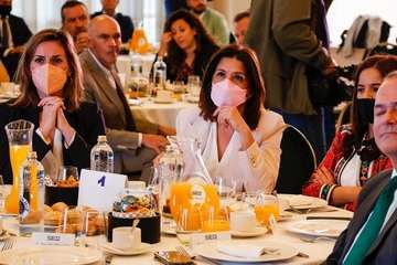 Intervención de la alcaldesa de Telde, Carmen Hernández, en el Encuentro SER Canarias/TA.