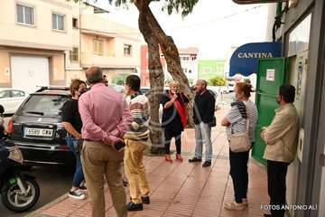Asamblea local del PSOE de Telde, este miércoles en el terrero de lucha de Lomo Cementerio/Antonio Alí.
