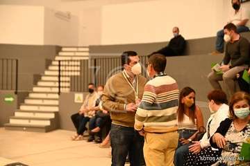 Asamblea local del PSOE de Telde, este miércoles en el terrero de lucha de Lomo Cementerio/Antonio Alí.