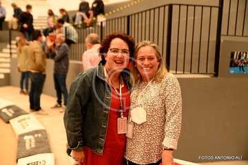 Asamblea local del PSOE de Telde, este miércoles en el terrero de lucha de Lomo Cementerio/Antonio Alí.