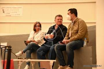 Asamblea local del PSOE de Telde, este miércoles en el terrero de lucha de Lomo Cementerio/Antonio Alí.