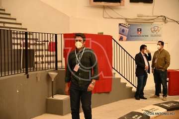 Asamblea local del PSOE de Telde, este miércoles en el terrero de lucha de Lomo Cementerio/Antonio Alí.