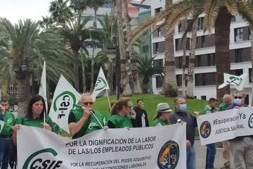 Telde en las protestas de CSIF y Jupol para denunciar la pérdida del poder adquisitivo de los funcionarios/TA.