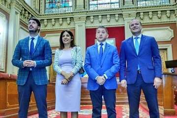 Reunión del grupo de las cuatro grandes ciudades canarias/TA.