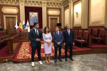Reunión del grupo de las cuatro grandes ciudades canarias/TA.