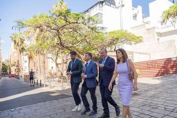 Reunión del grupo de las cuatro grandes ciudades canarias/TA.