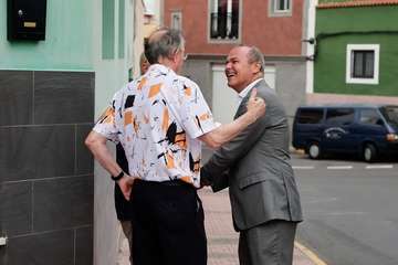 Charla de Augusto Hidalgo en Telde sobre el municipalismo/TA.