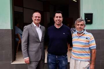 Charla de Augusto Hidalgo en Telde sobre el municipalismo/TA.