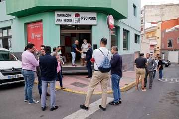 Charla de Augusto Hidalgo en Telde sobre el municipalismo/TA.