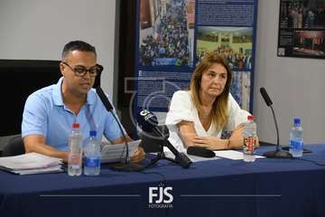 Rueda de prensa de los concejales Agustín Déniz y Soledad Hernández/Francisco Javier Santana.