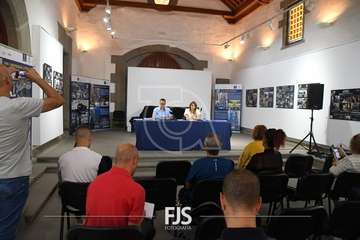 Rueda de prensa de los concejales Agustín Déniz y Soledad Hernández/Francisco Javier Santana.