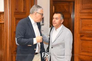 Pleno extraordinario para tomar conocimiento de la dimisión del edil Agustín Déniz/Francisco Javier Santana.