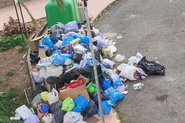  La libranza del personal de recogida provoca la acumulación de basura en puntos de Telde/TA.